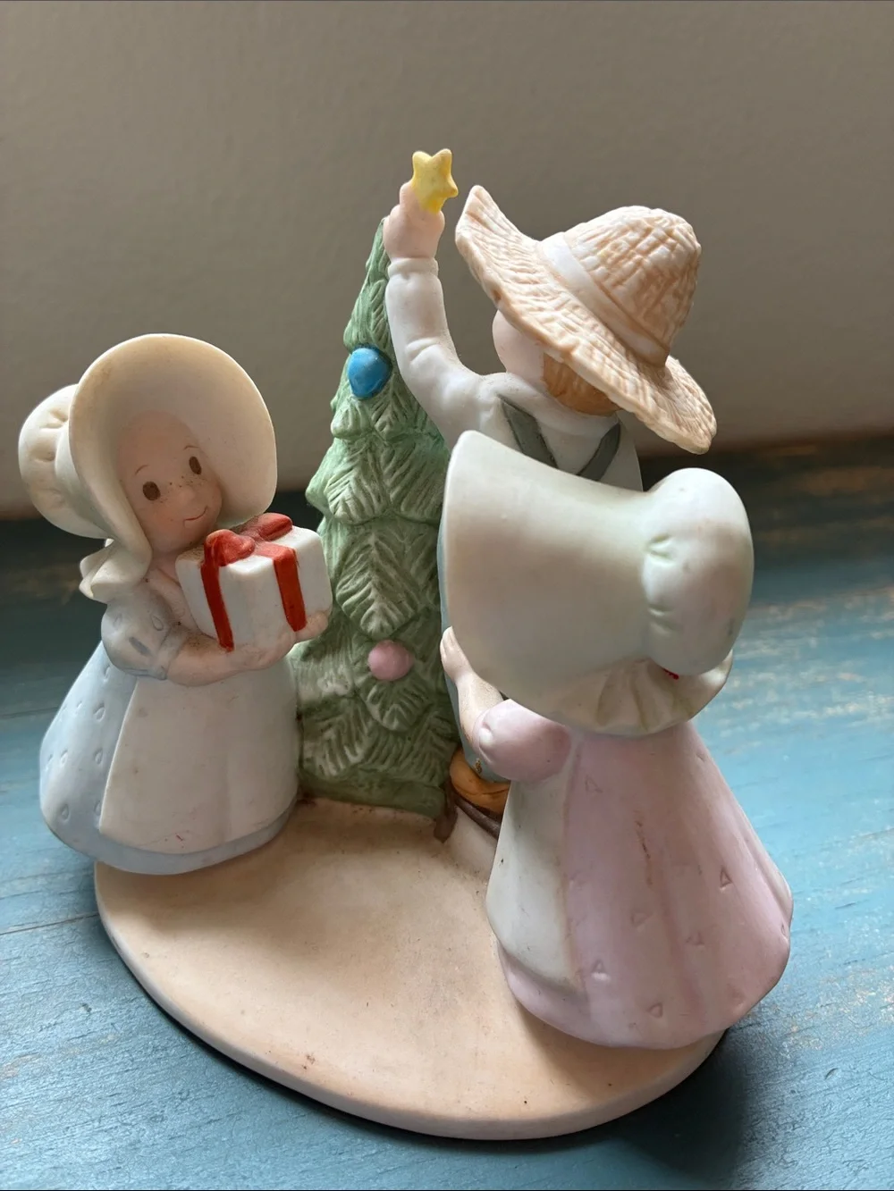 Vintage 1988 Homco Masterpiece Figurine 